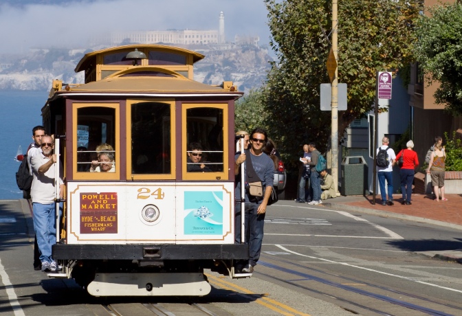 San_Francisco_Cable_Car_MC.jpg